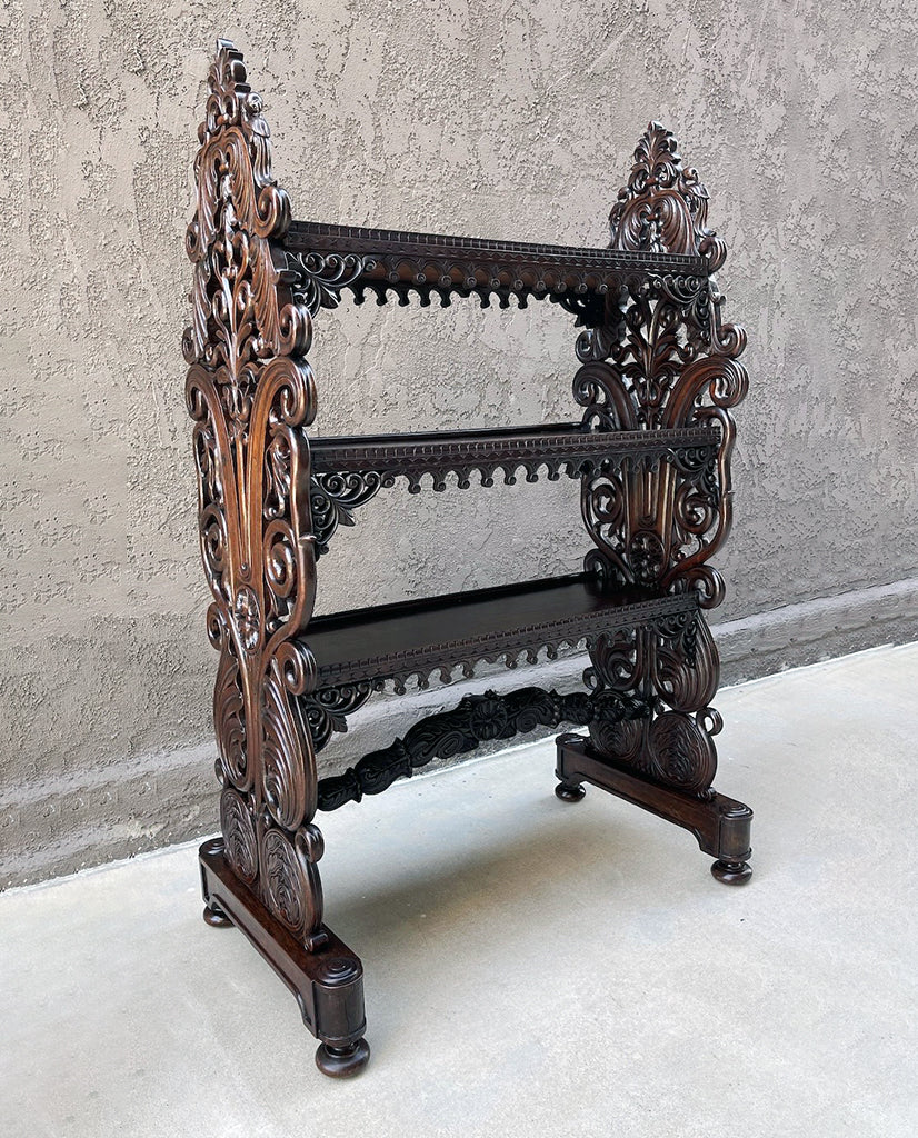 ANGLO-INDIAN PADAUK WOOD ETAGERE ANGLO-INDIAN PADAUK WOOD ETAGERE