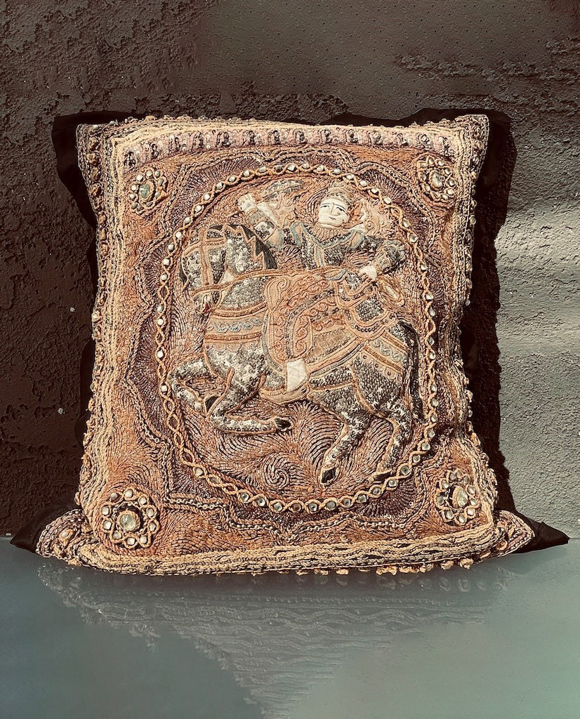 BURMESE KALAGA TAPESTRY PILLOW BURMESE KALAGA TAPESTRY PILLOW