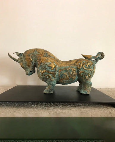 CHINESE GILT BRONZE FIGURE