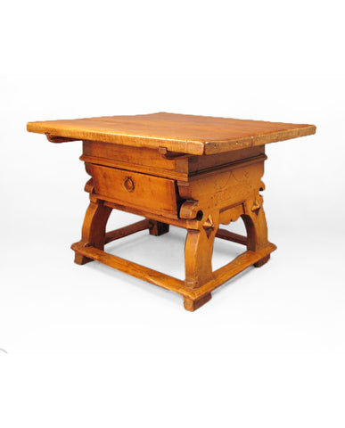 BAVARIAN WALNUT  BAILIFF TABLE