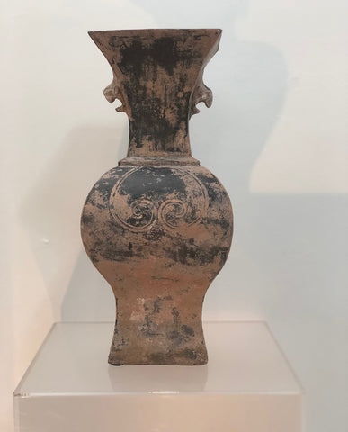 HAN BLACKWARE EARTHENWARE FANG HU URN