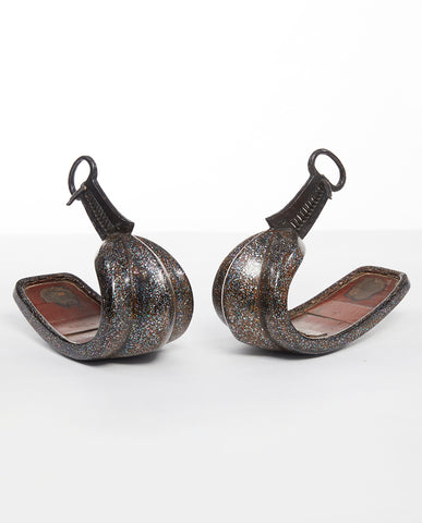 JAPANESE IRON, LACQUER AND NACREOUS INLAID ABUMI