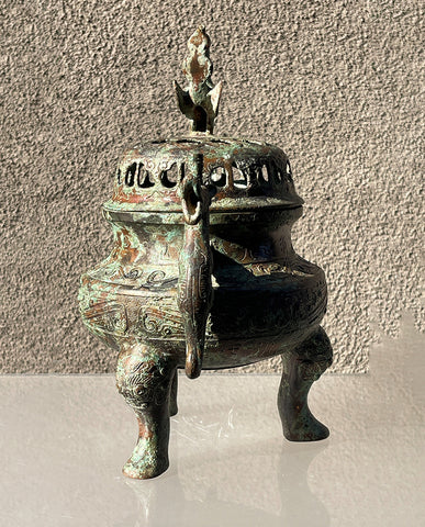 CHINESE ARCHAISTIC BRONZE DING