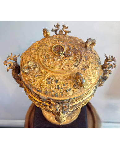 SHANG ZHOU ARCHAISTIC GILT BRONZE DOU