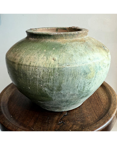 HAN CELEDON EARTHENWARE JAR
