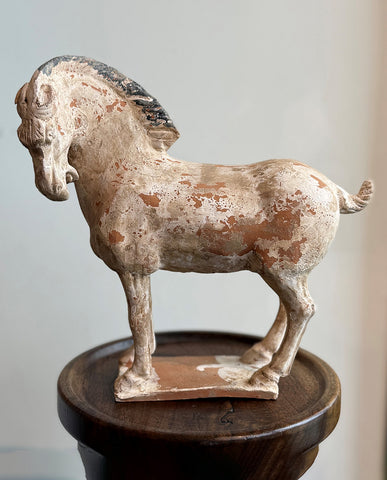 TANG EARTHENWARE PAINTED FIGURE