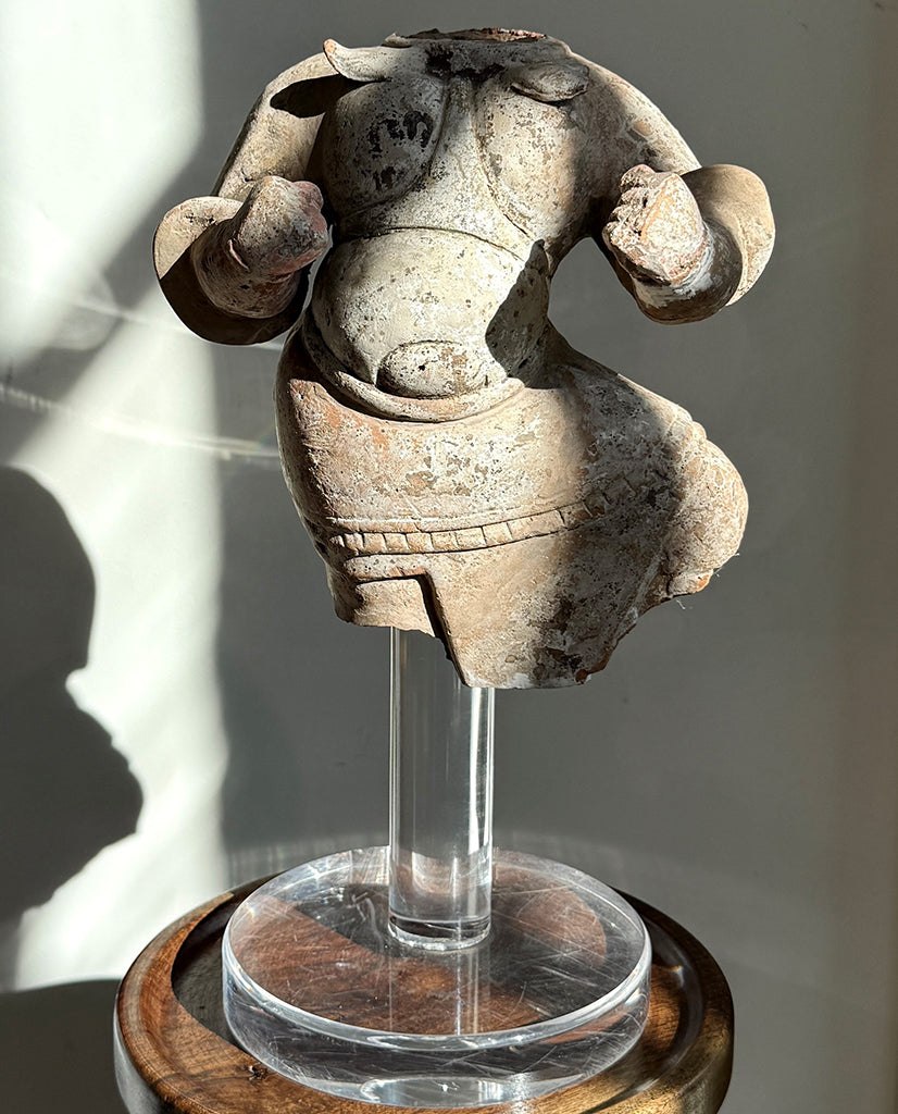 TANG EARTHENWARE PARCEL PAINTED FRAGMENT