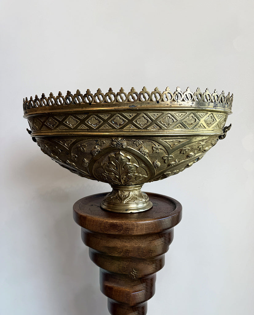 FRENCH ANCIEN RÉGIME D’ORE BRONZE BASIN