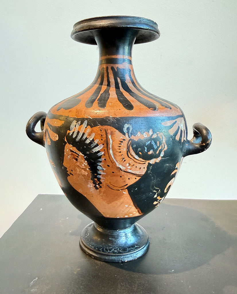APULIAN STYLE  RED-FIGURE HYDRIA